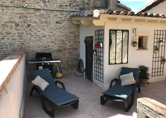 Le Pigeonnier Du Beffroi ブルニケル